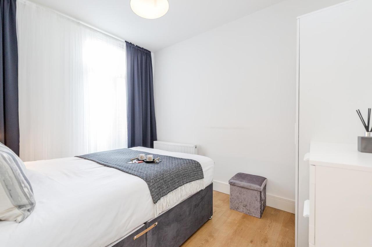 2 Bedrooms Serviced Apartment Excel Exhibition Centre, O2 Arena, Stratford Olympic City, Forest Gate, Central London Exterior photo